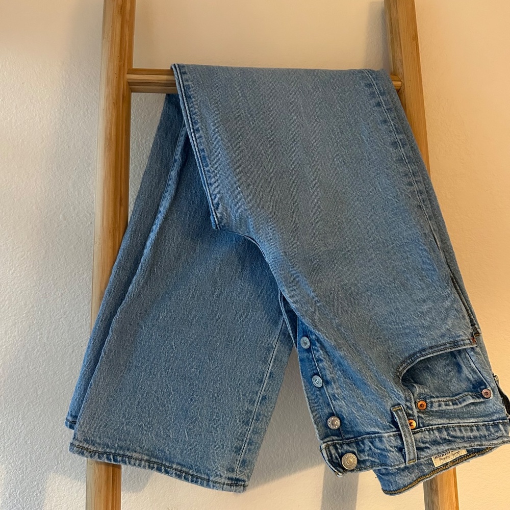Ribcage Straight Ankle Jeans from Levi's